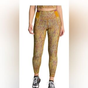 The North Face Trailwear QTM High-Rise 7/8 Tights Women's XL. Brand NEW $100